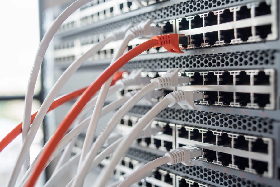 network switch kabels netwerkbeveiliging